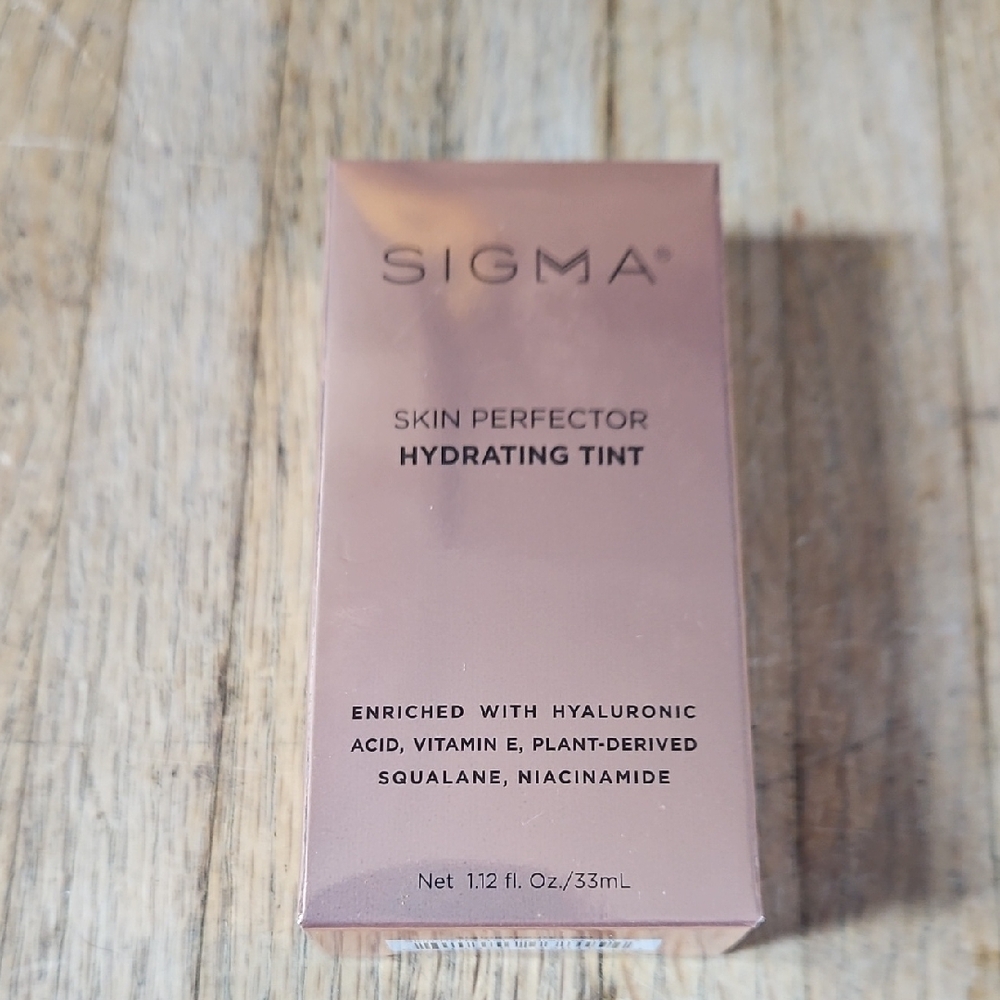 Sigma Beauty Skin Perfector Hydrating Tint - Bronze Glow